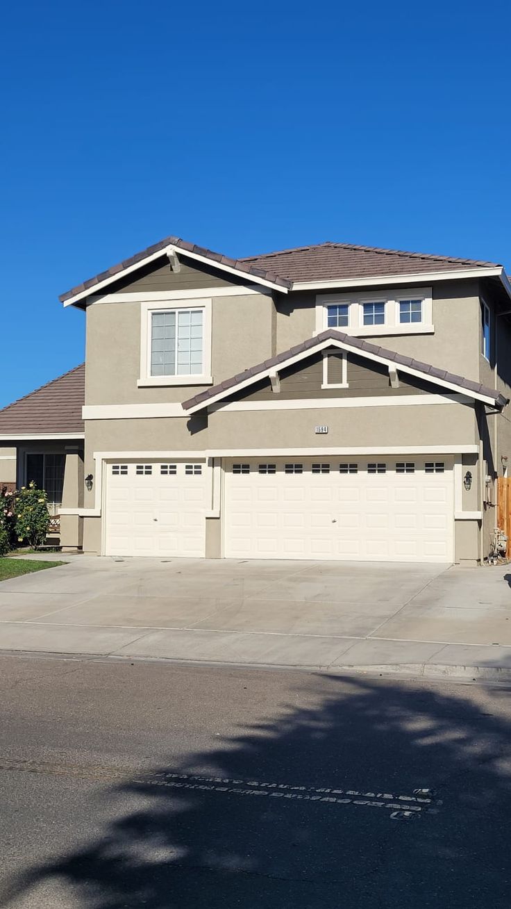 Two-story Texas family home suitable for conventional financing