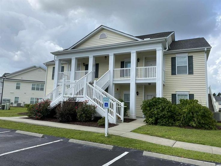 Texas townhouse property — Realtor partnership